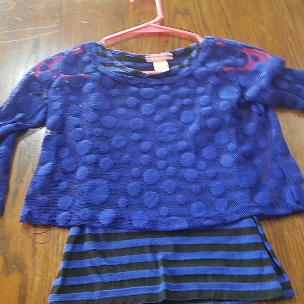 Beautiful blouse for girls size M